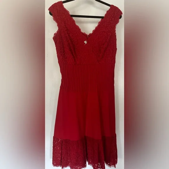 Tadashi Shoji | Dresses | Tadashi Shoji Lace Pintuck Sleeveless Cocktail  Dress | Poshmark